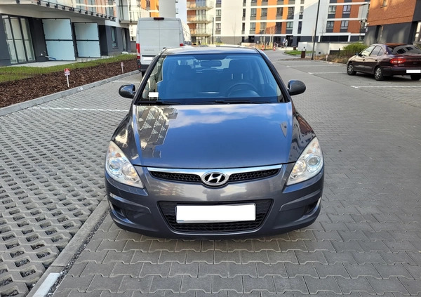 Hyundai I30 cena 18500 przebieg: 259704, rok produkcji 2007 z Warszawa małe 92